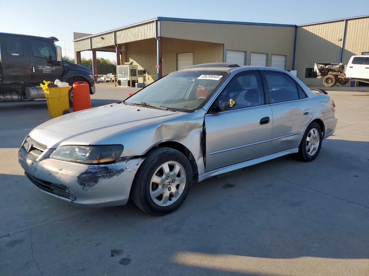 Salvage Honda Accord Image