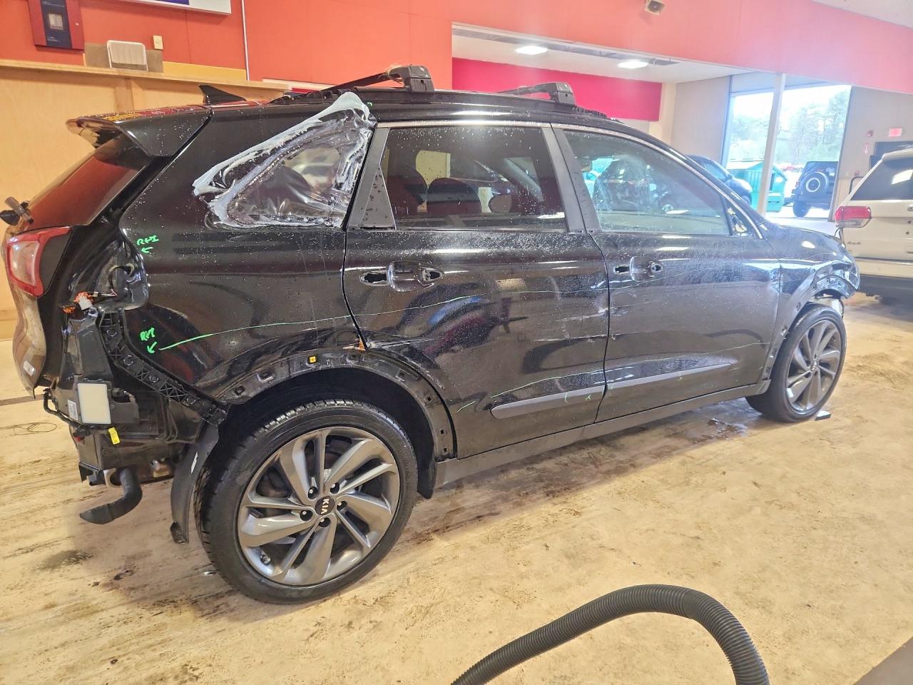 Kia Niro Ex