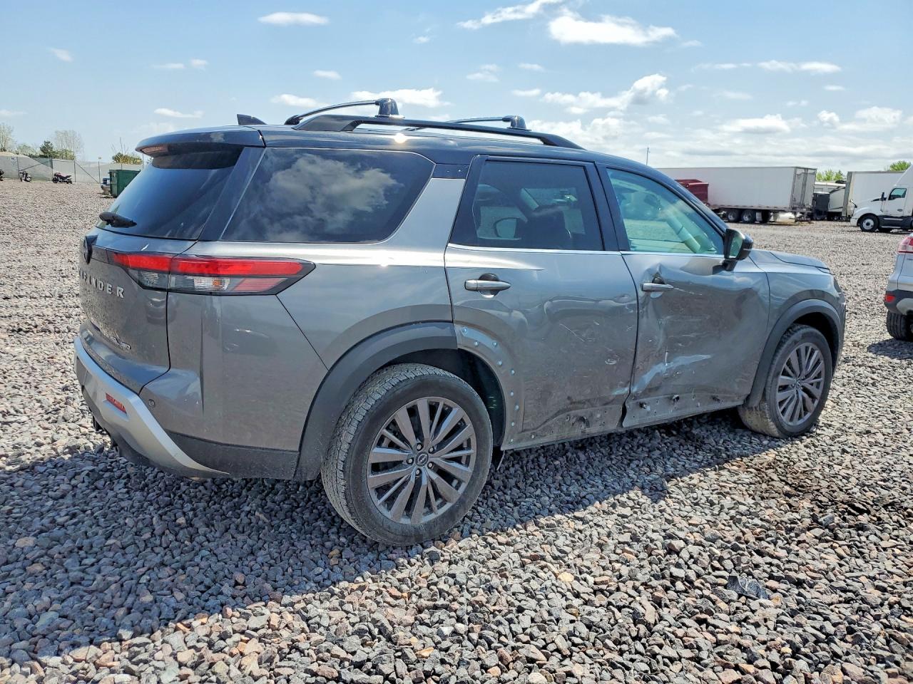 Nissan Pathfinder Sl
