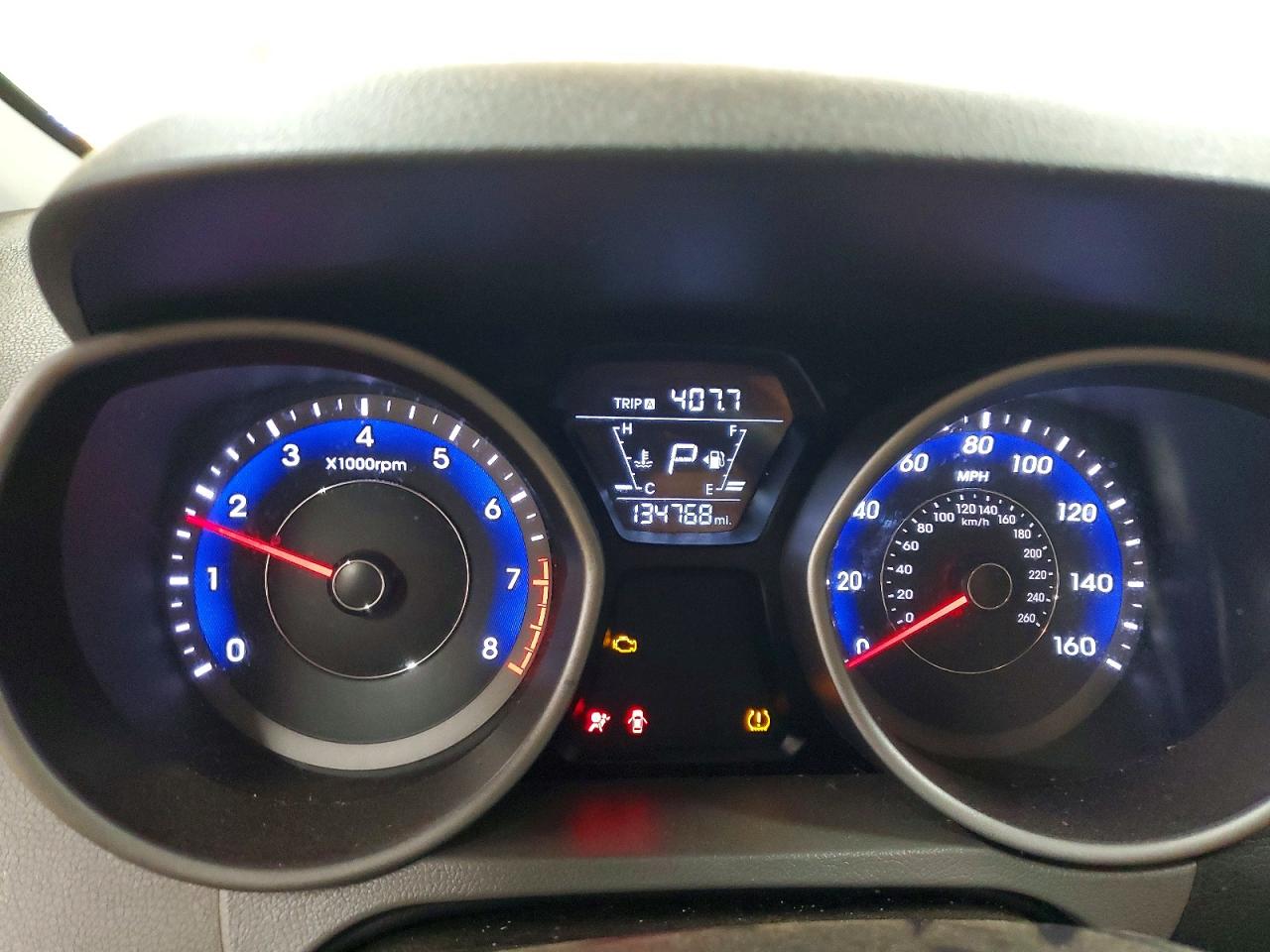 Hyundai ELANTRA Se