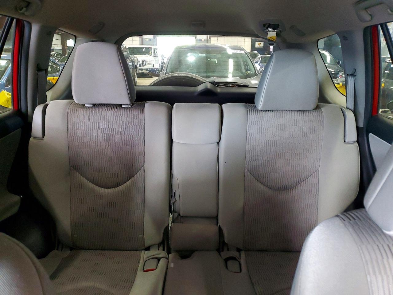 Toyota RAV4 Base