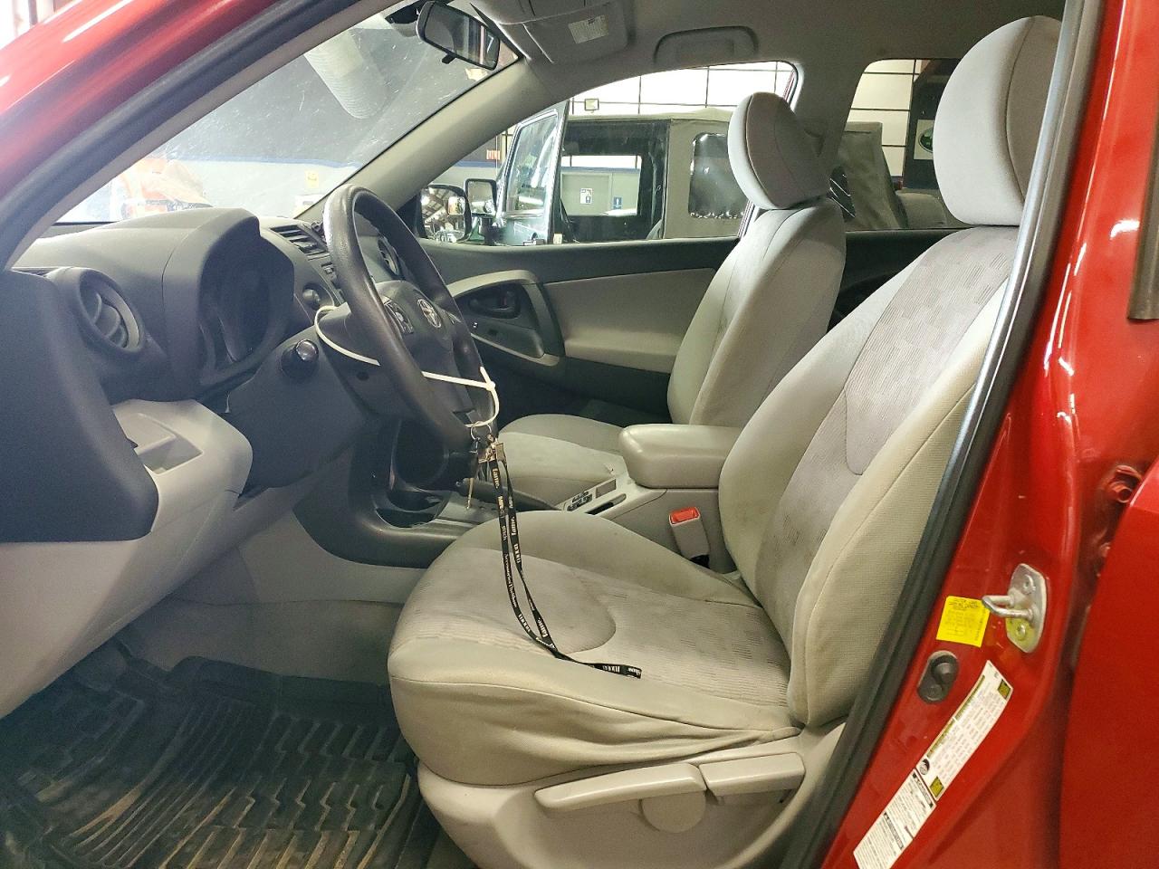Toyota RAV4 Base