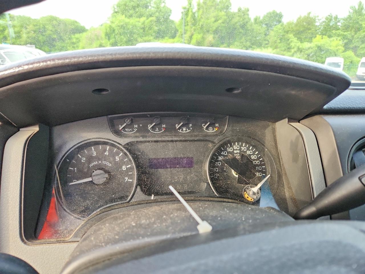 Ford F-150 Super Cab