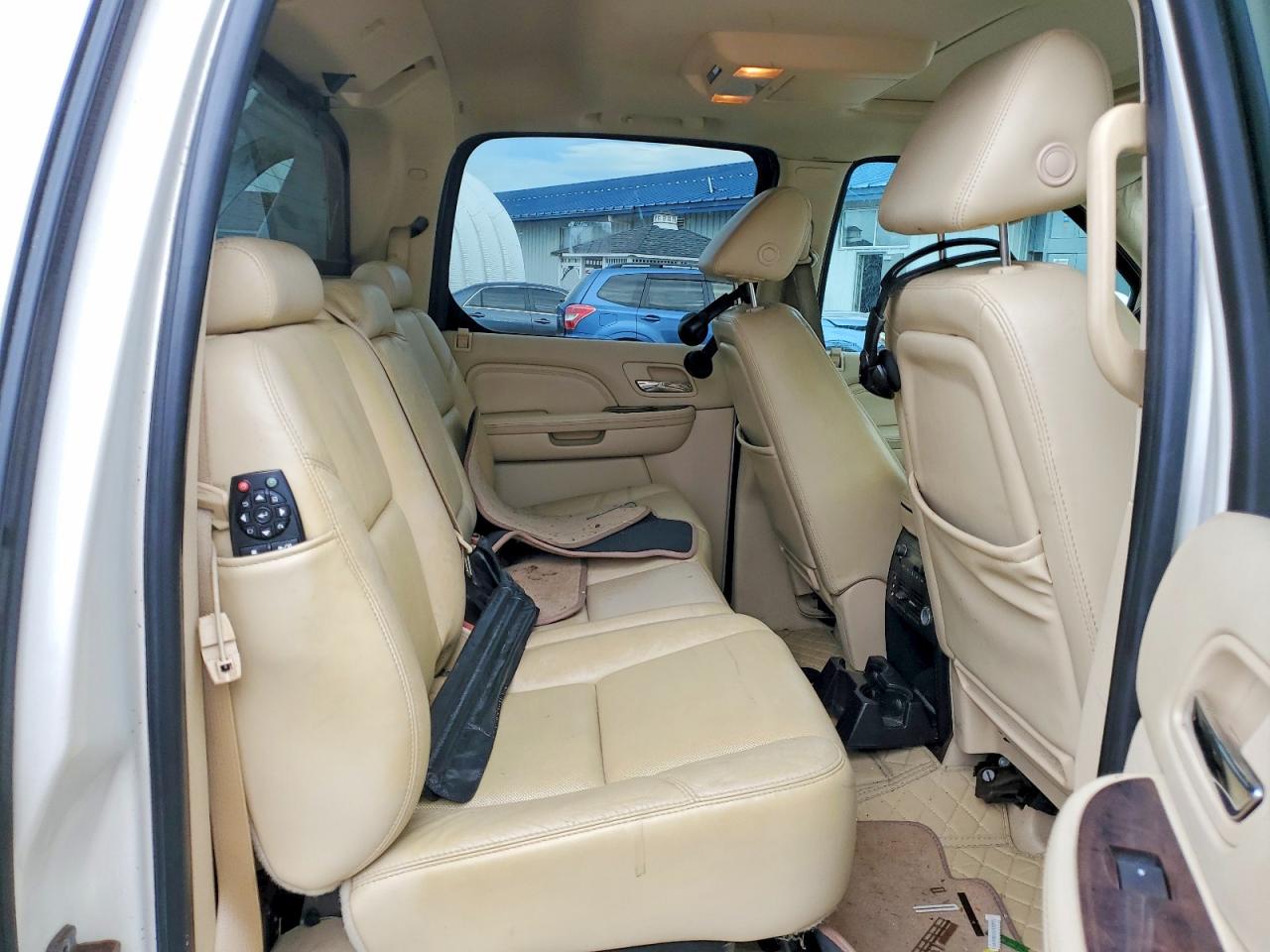 Cadillac Escalade Ext