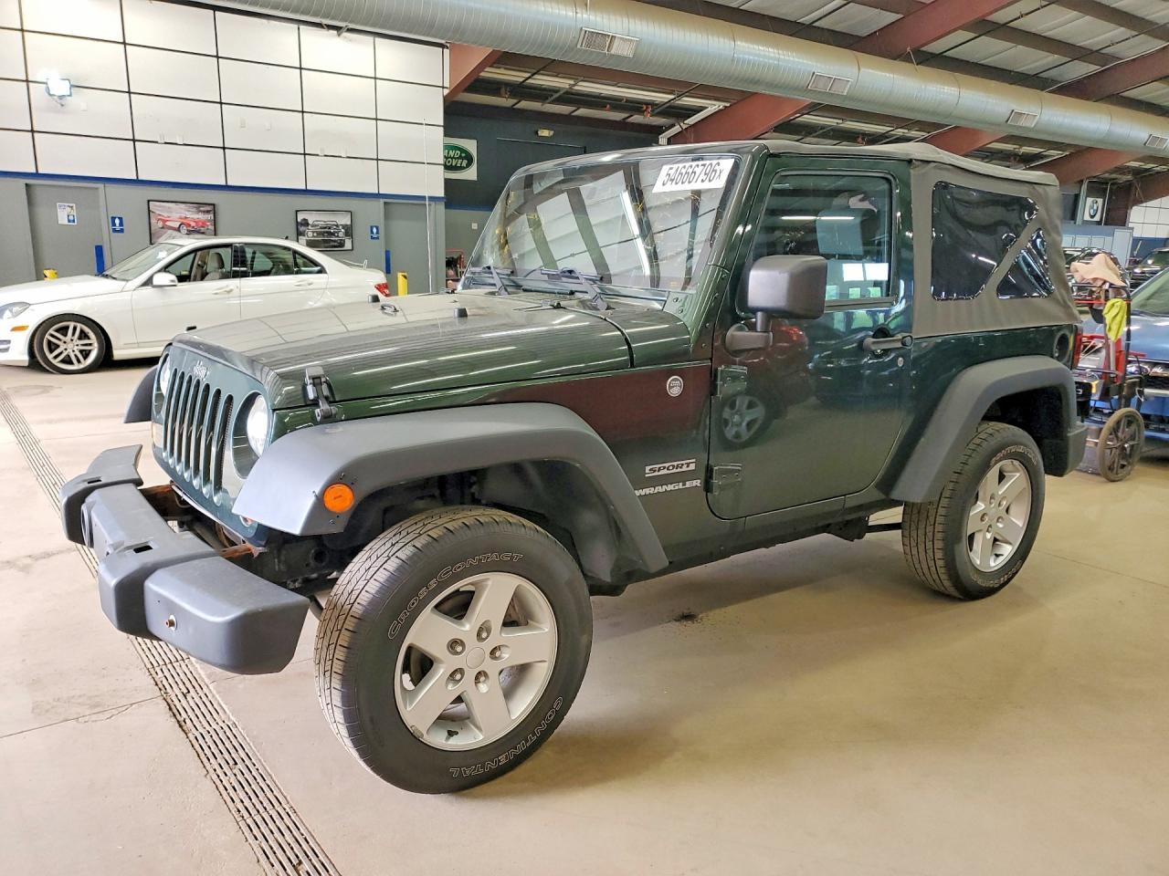 Salvage Jeep Wrangler Image