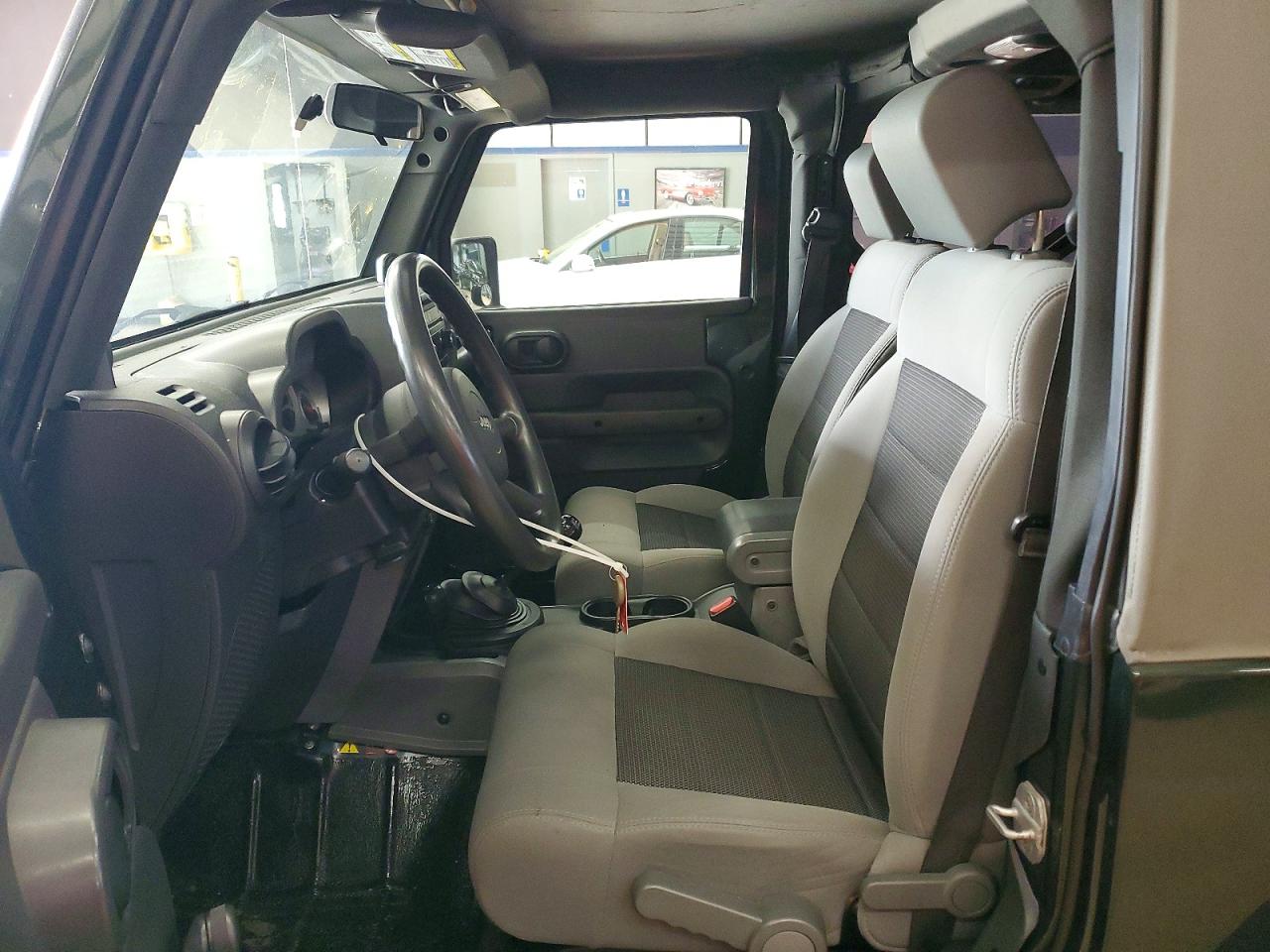 Jeep Wrangler Sport