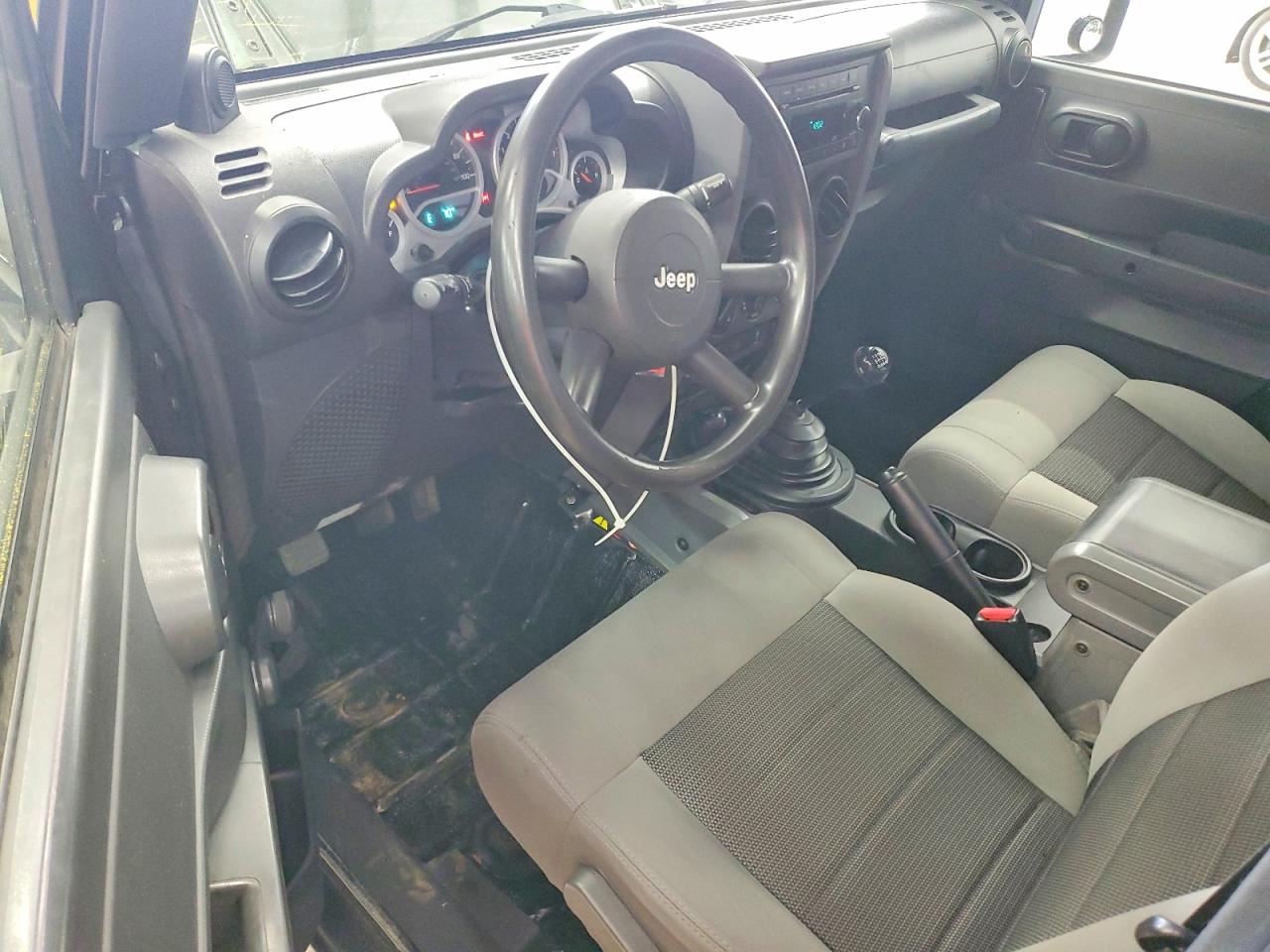 Jeep Wrangler Sport