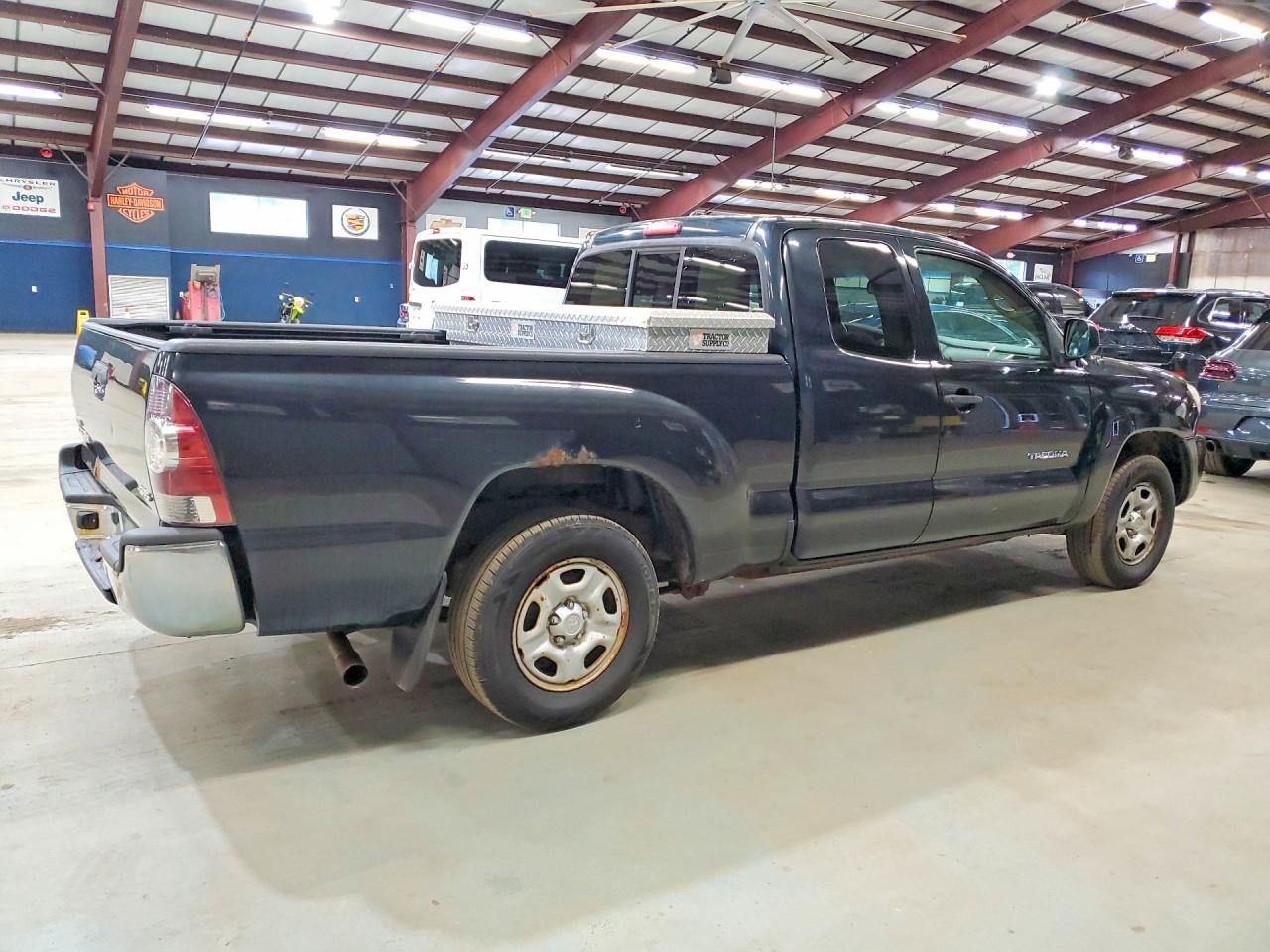 Toyota Tacoma Access Cab