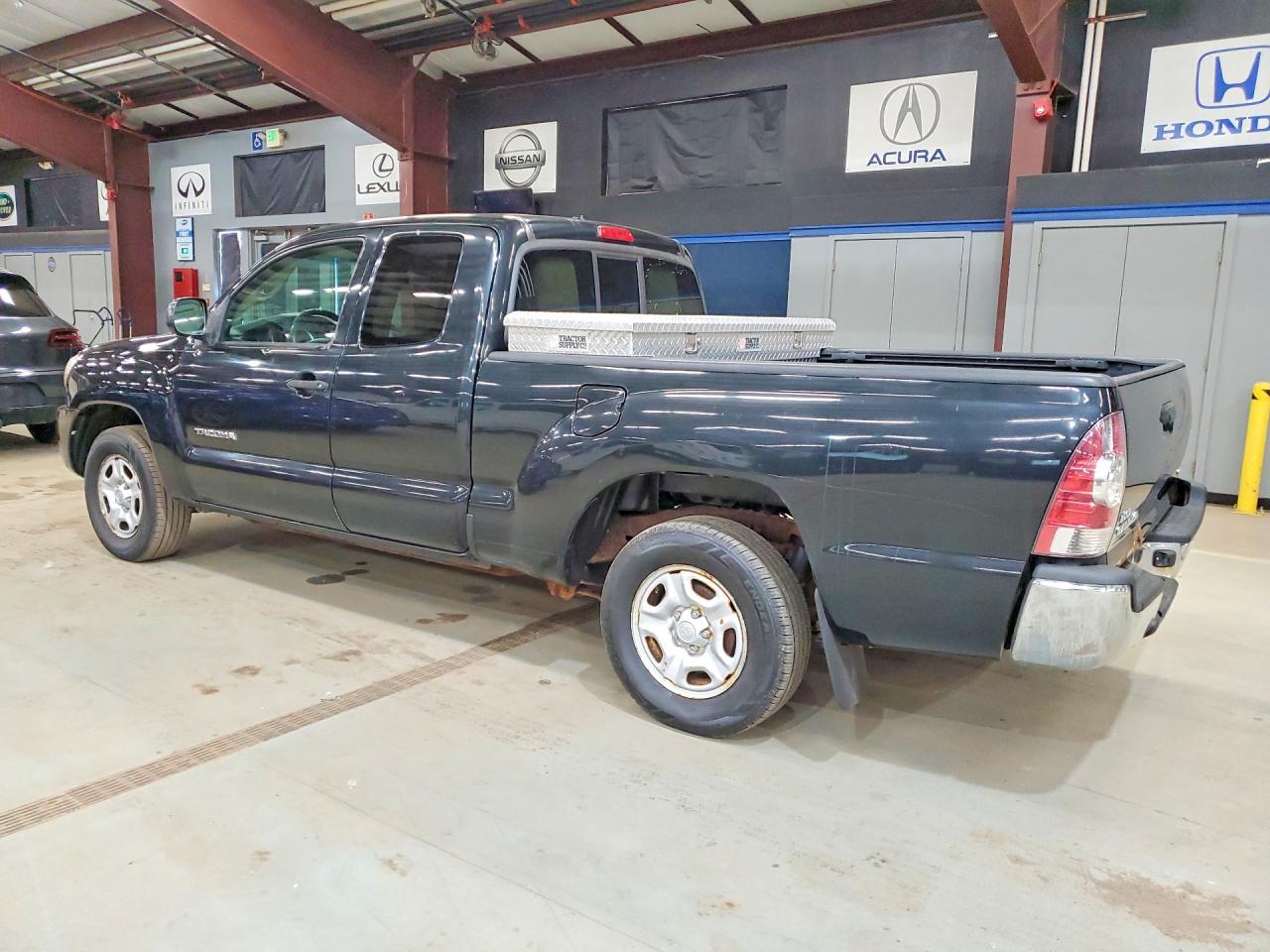 Toyota Tacoma Access Cab