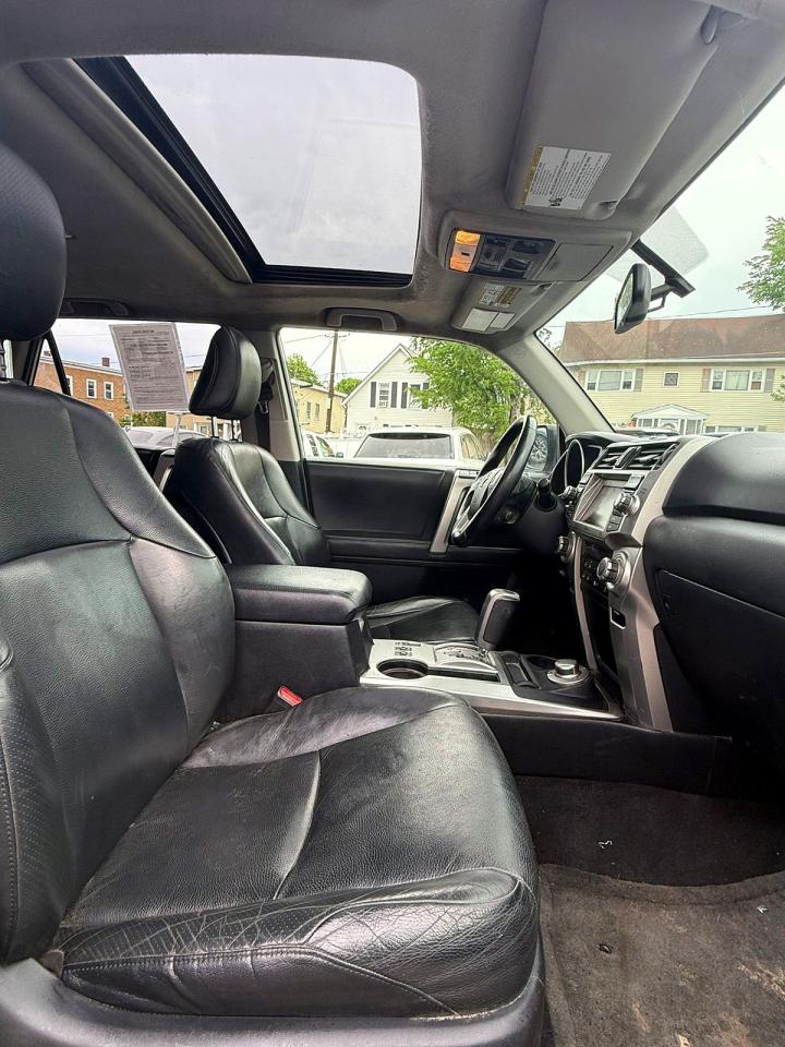 Toyota 4Runner Limited