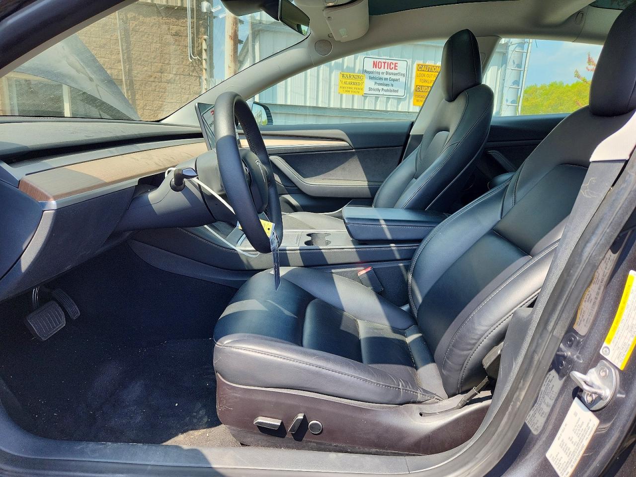 Salvage Tesla Model 3 Image