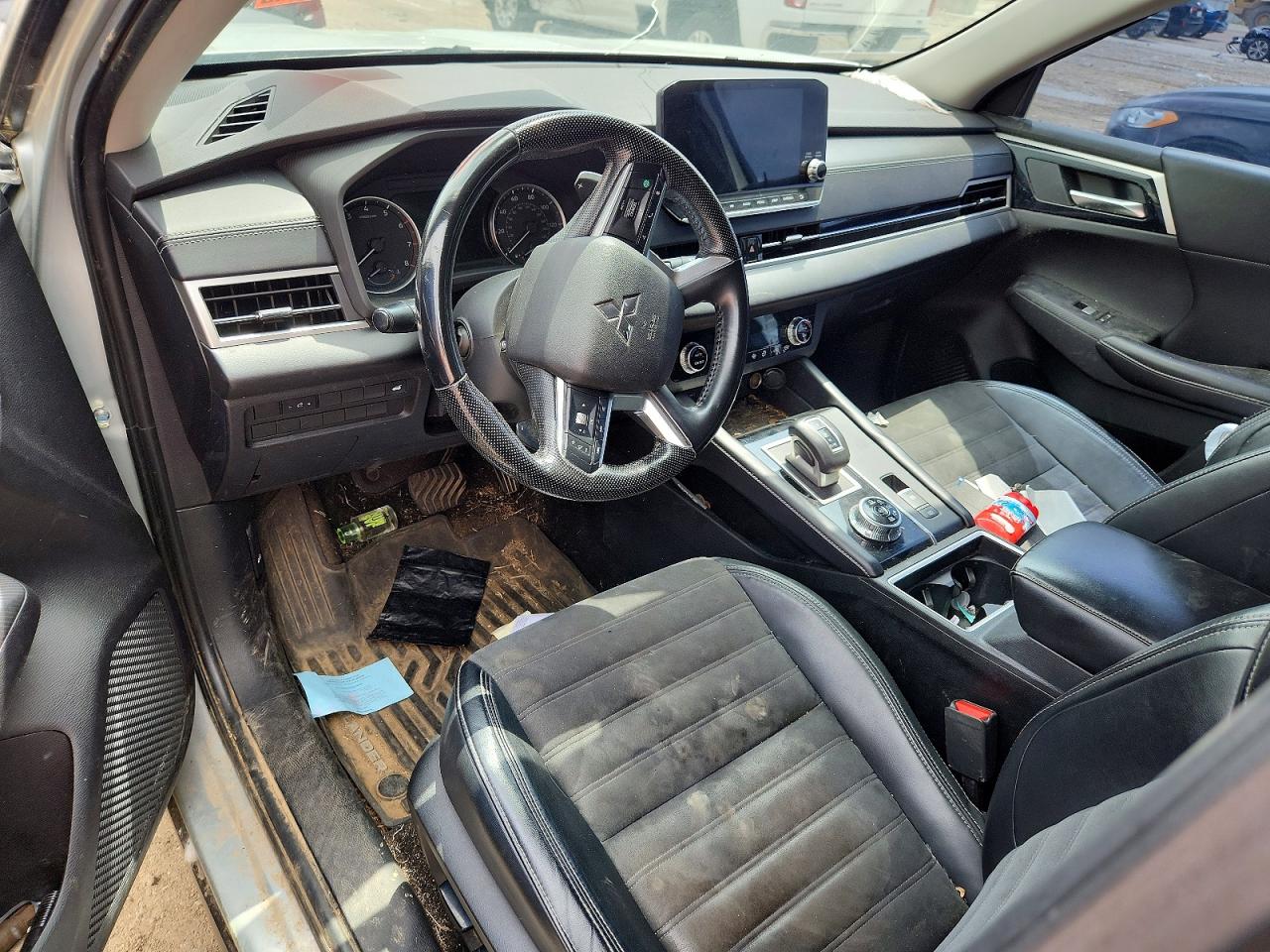 Mitsubishi Outlander Se
