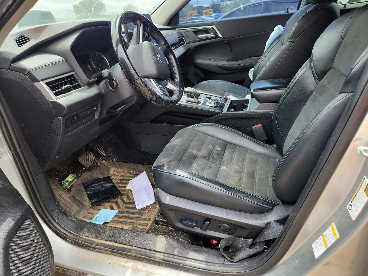 Mitsubishi Outlander Se