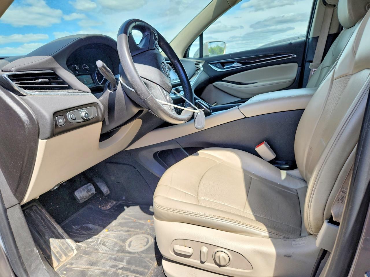 Buick Enclave Essence