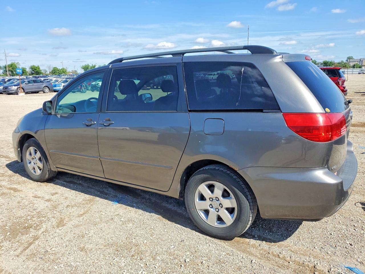 Toyota Sienna Ce 7 Passenger
