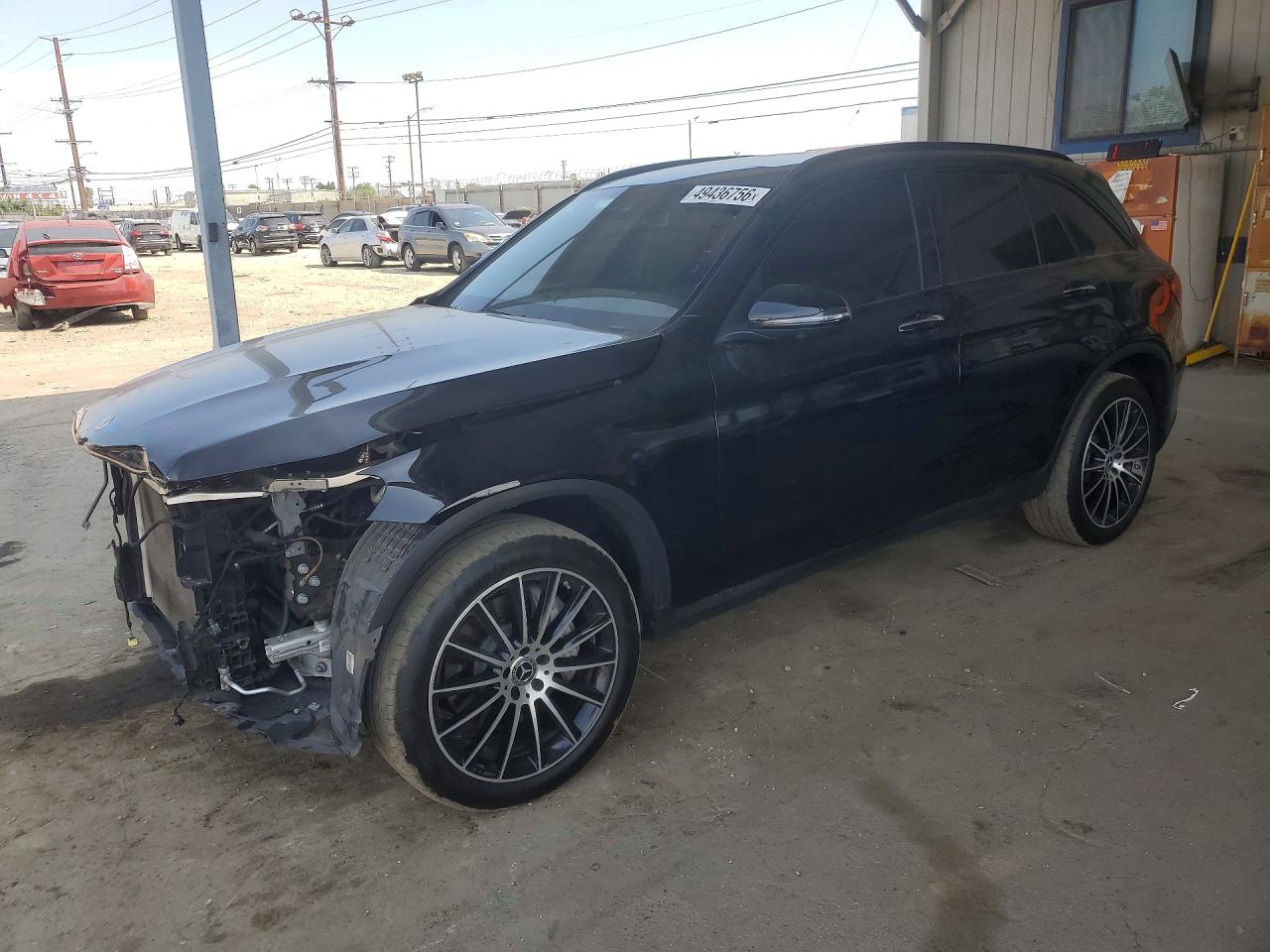 Salvage Mercedes-Benz GLC Image