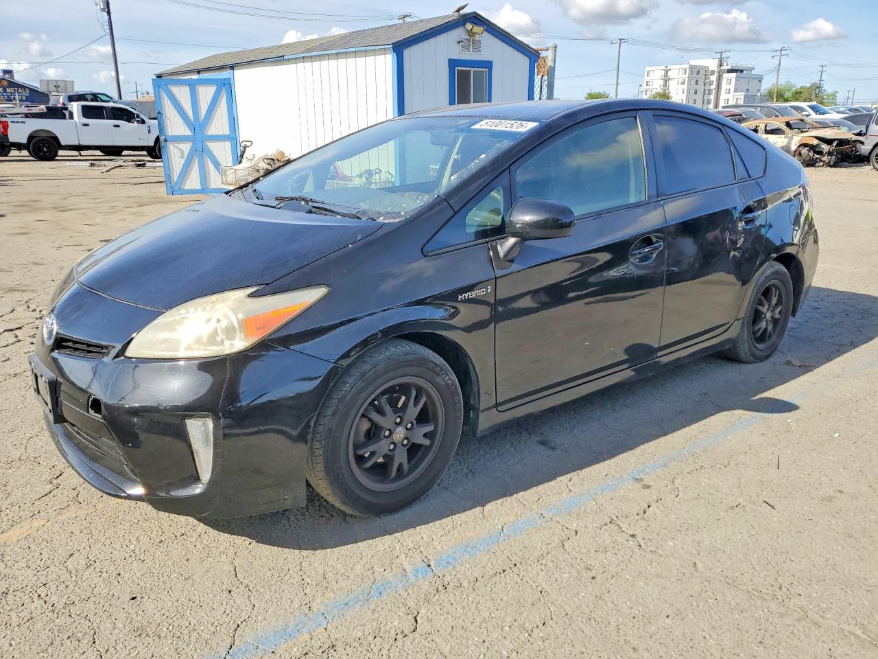 Salvage Toyota Prius Image