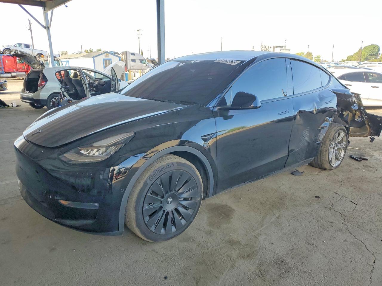 Salvage Tesla Model Y Image