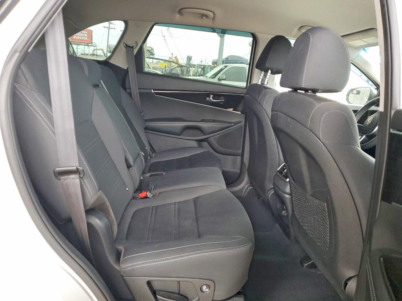 Kia Sorento L