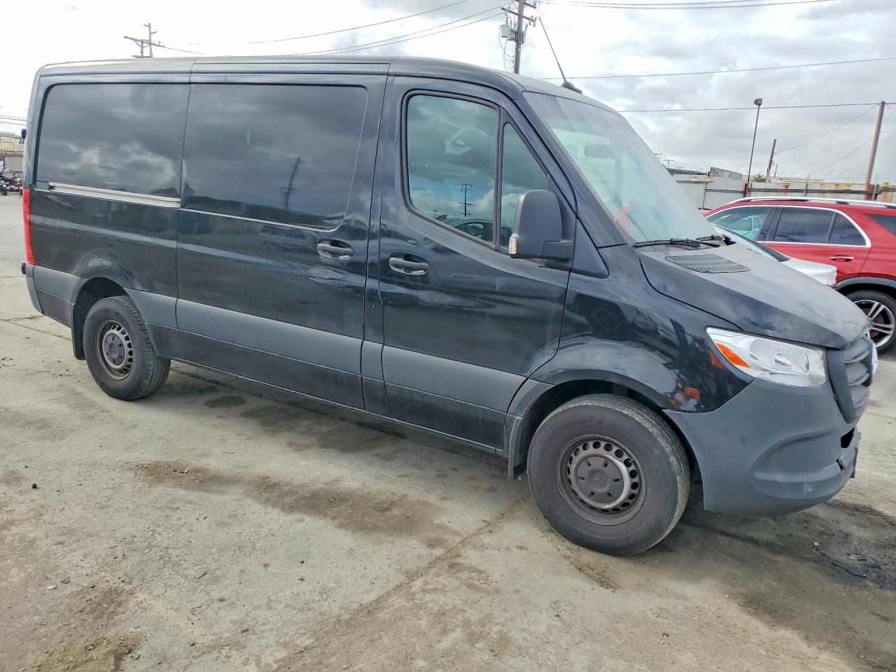 Mercedes-Benz Sprinter 2500