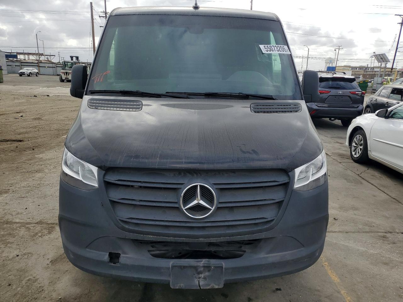 Mercedes-Benz Sprinter 2500