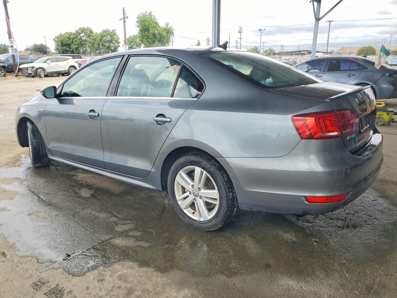 Volkswagen Jetta Hybrid