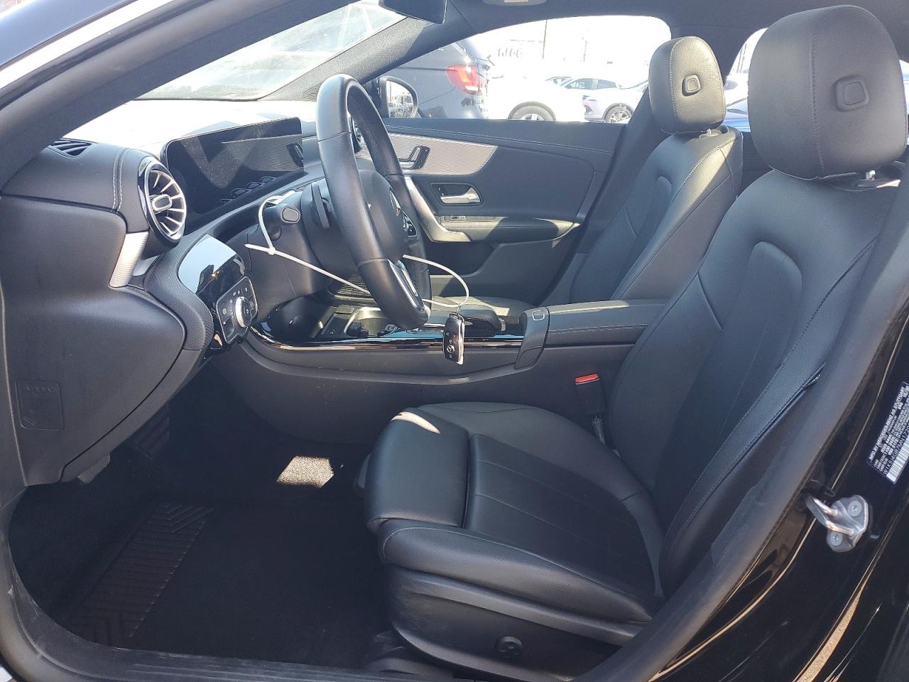 Mercedes-Benz Cla-class 250