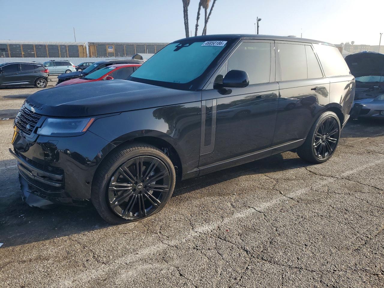 Salvage Land Rover Range Rover Image