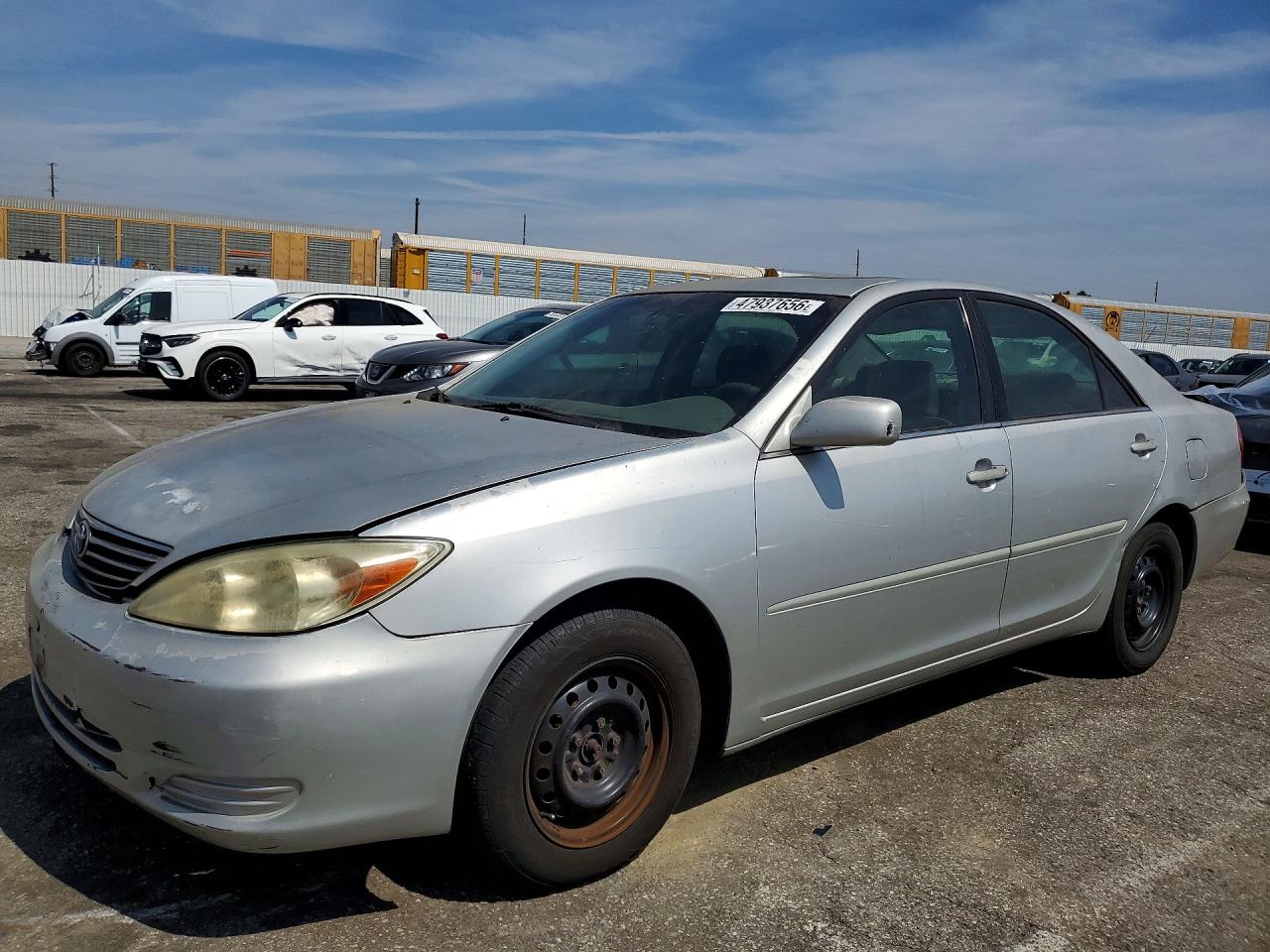 Salvage Toyota Camry Image