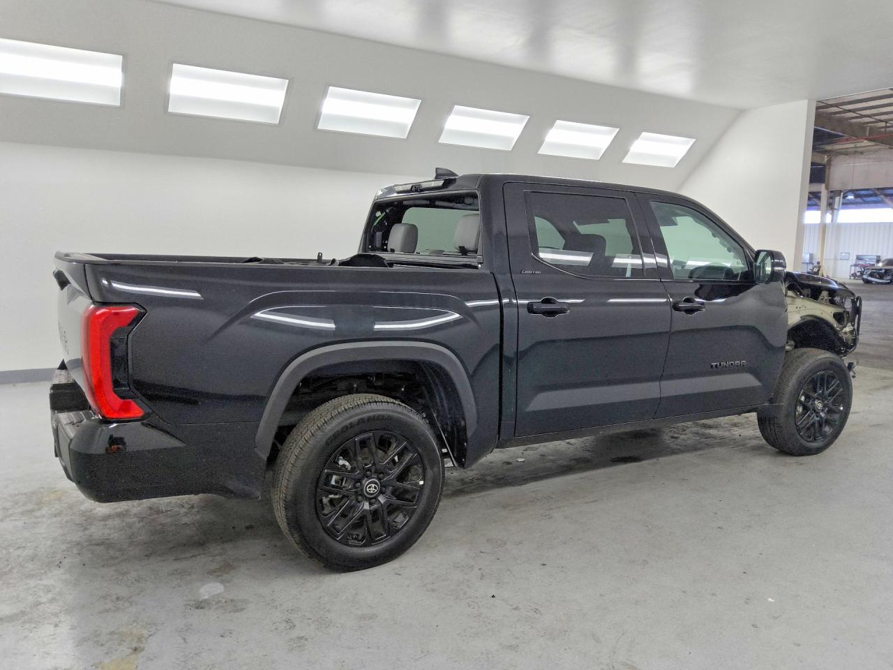 Toyota Tundra Limited