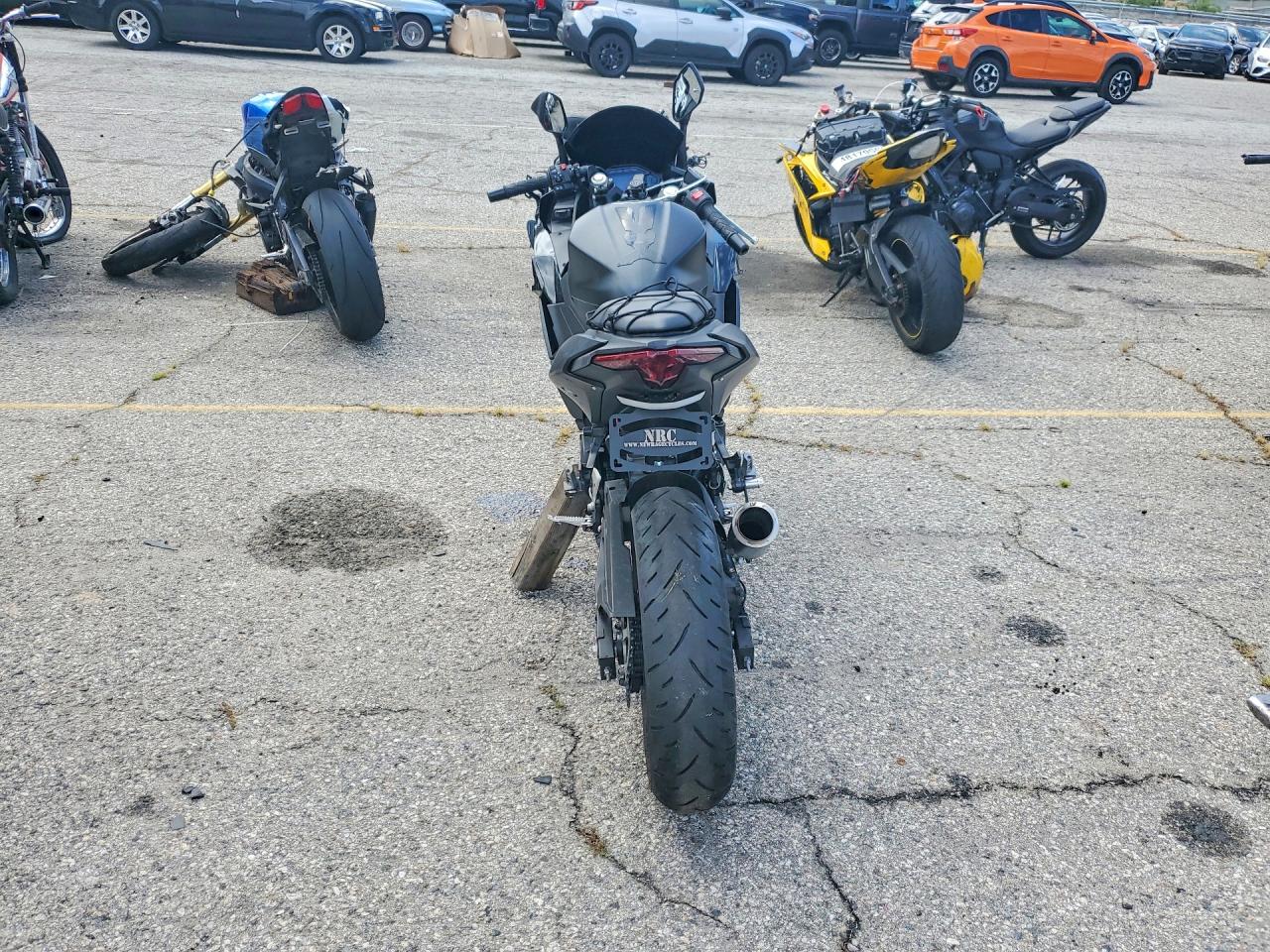 Kawasaki Ex