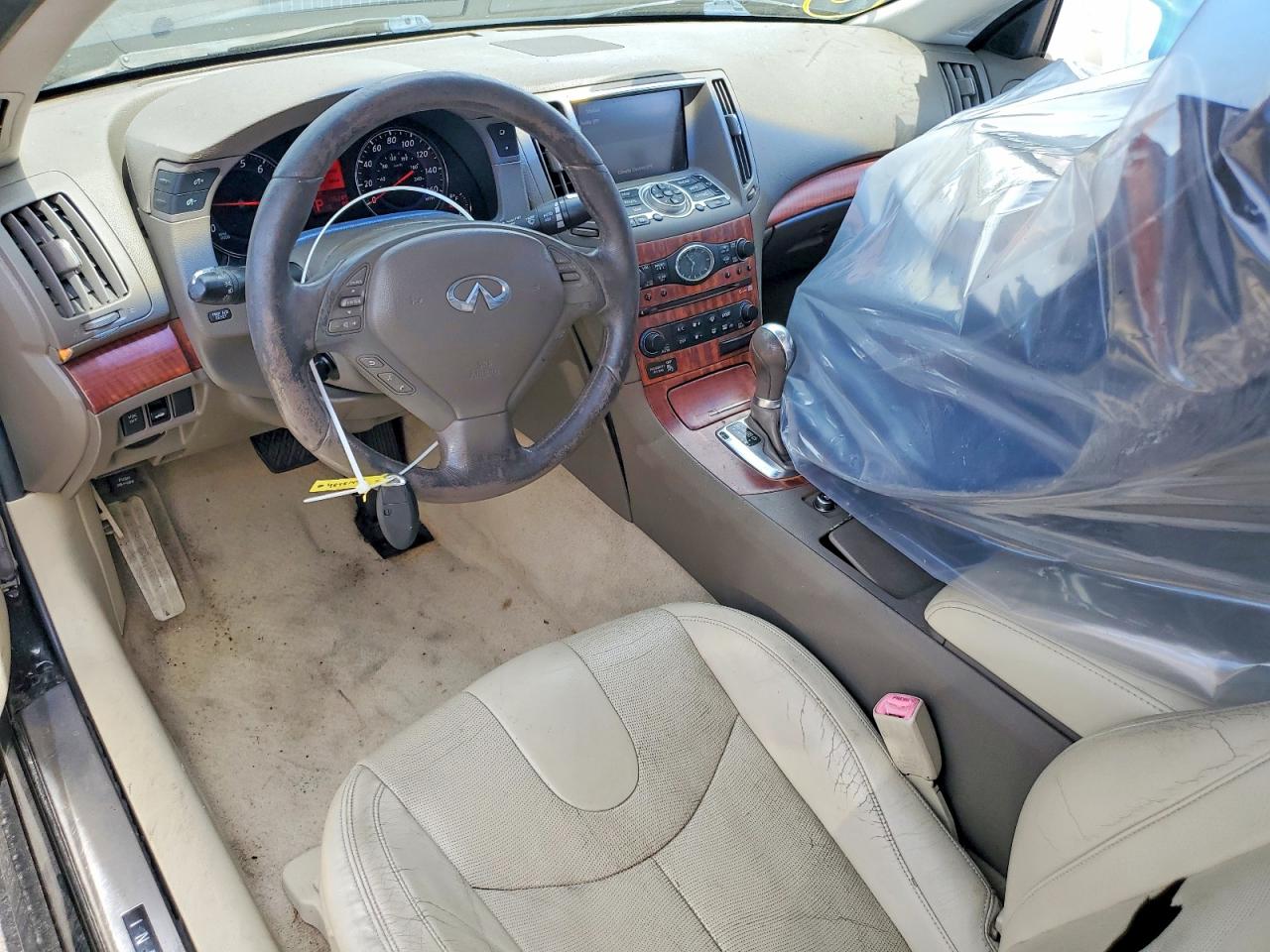 INFINITI G37 Base