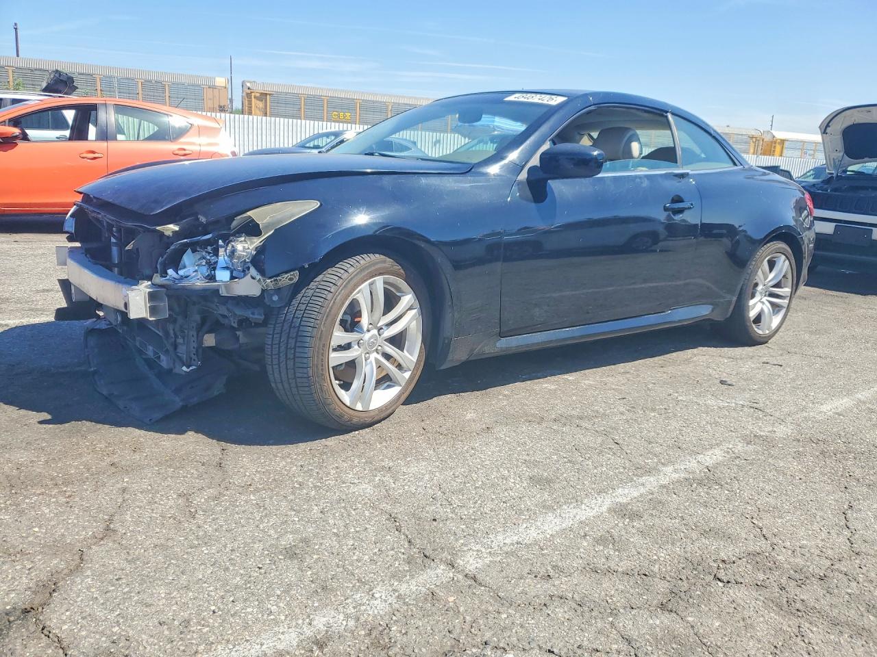 Salvage INFINITI G37 Image