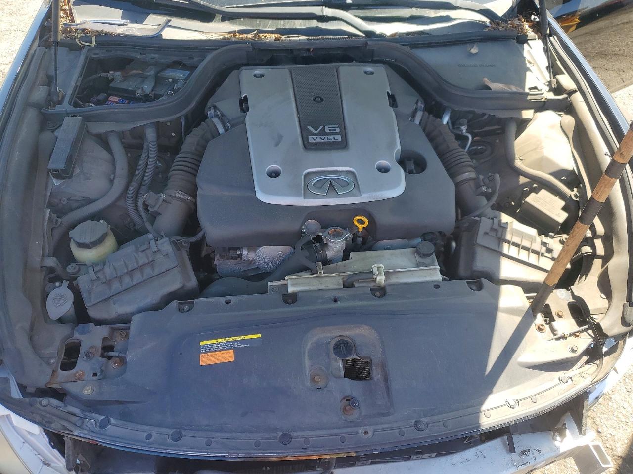 INFINITI G37 Base