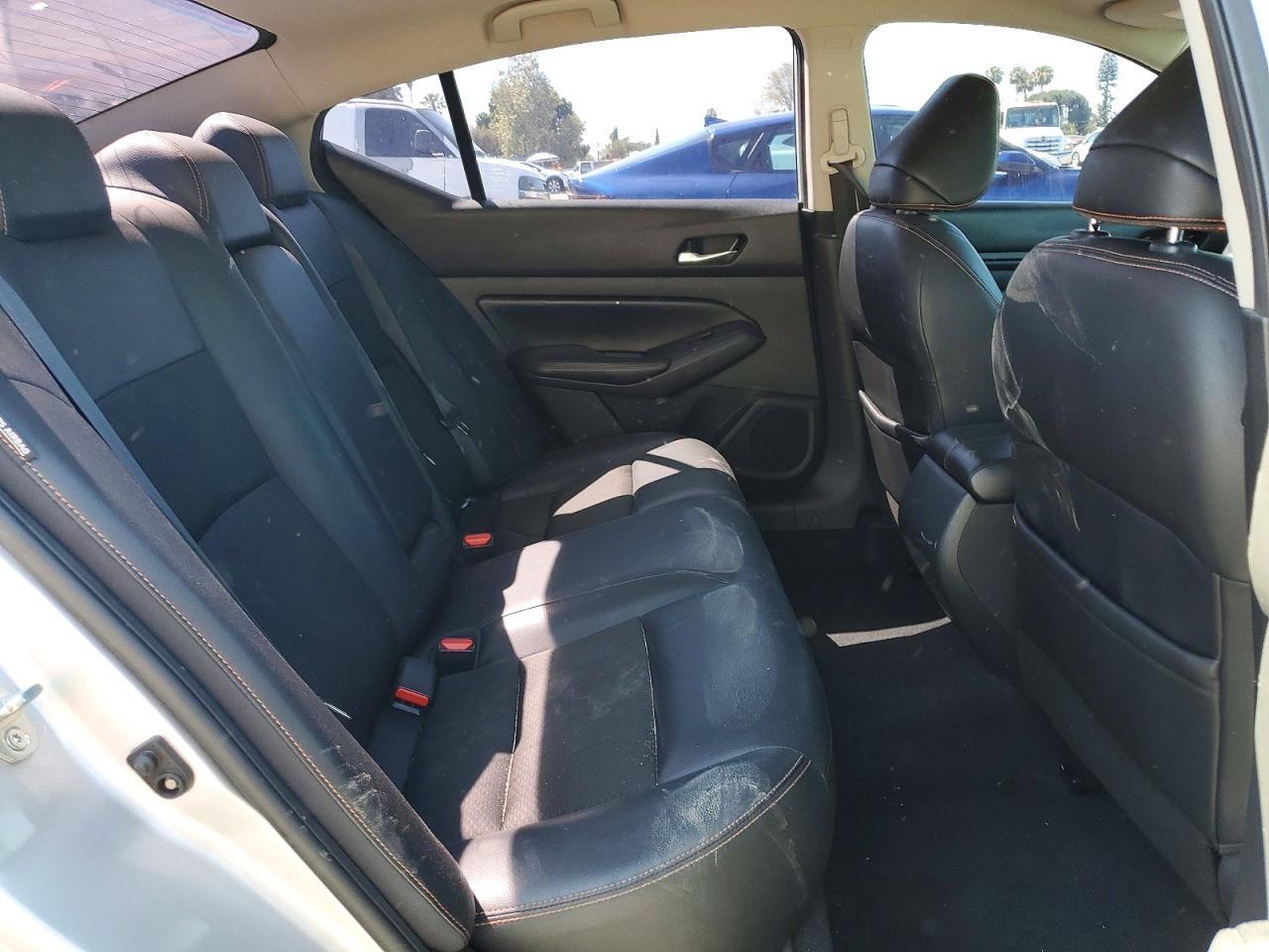 Nissan Altima Sr