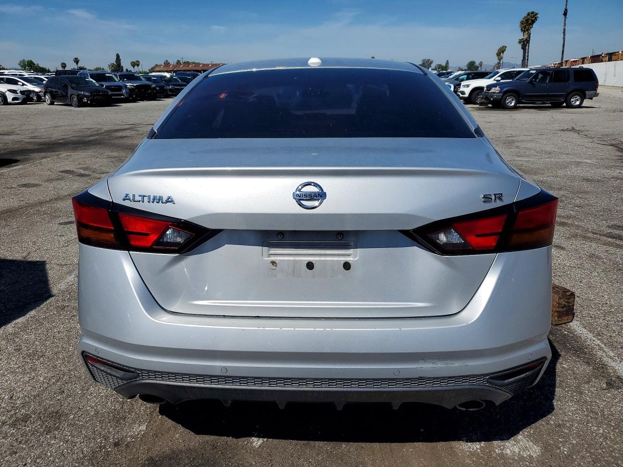 Nissan Altima Sr