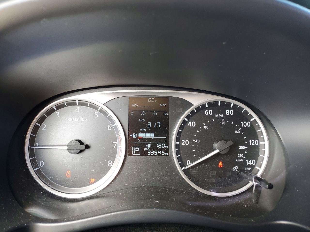 Nissan Kicks S