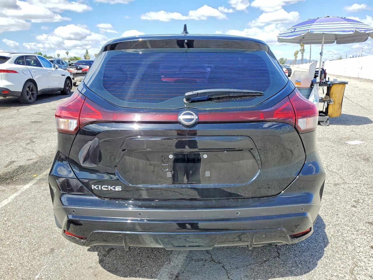 Nissan Kicks S