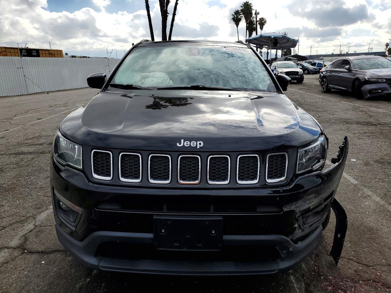Jeep Compass Latitude