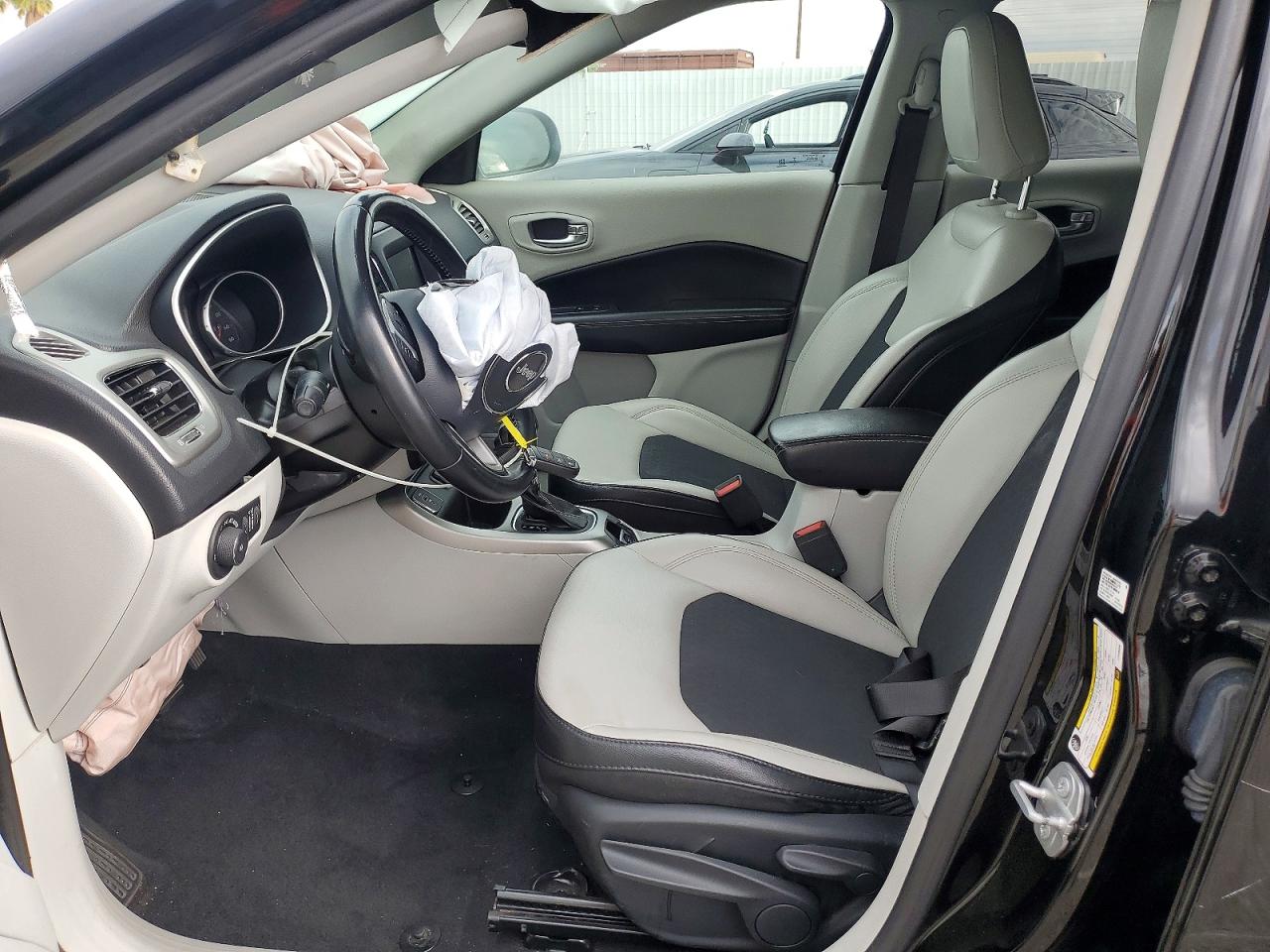 Jeep Compass Latitude