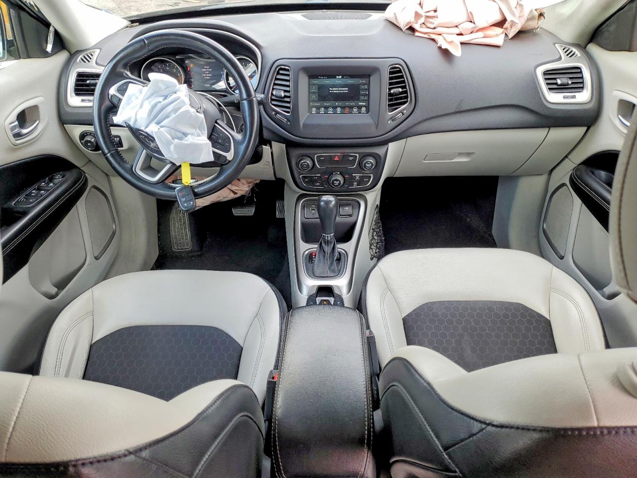 Jeep Compass Latitude