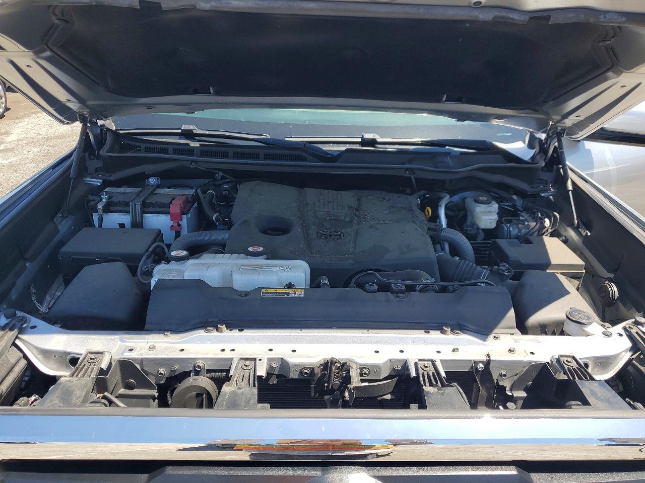 Toyota Tundra Sr5