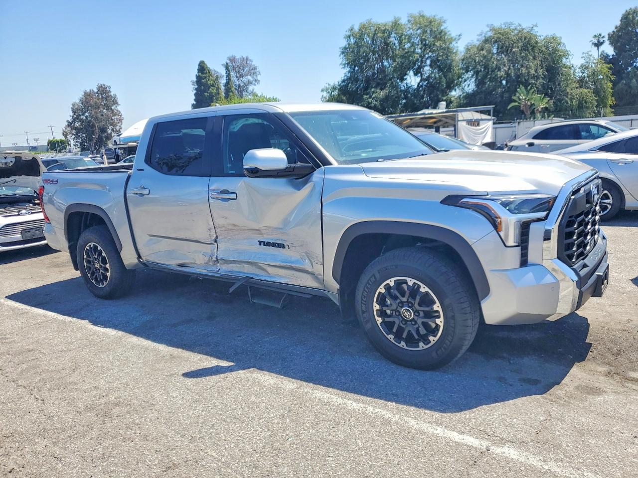 Toyota Tundra Sr5