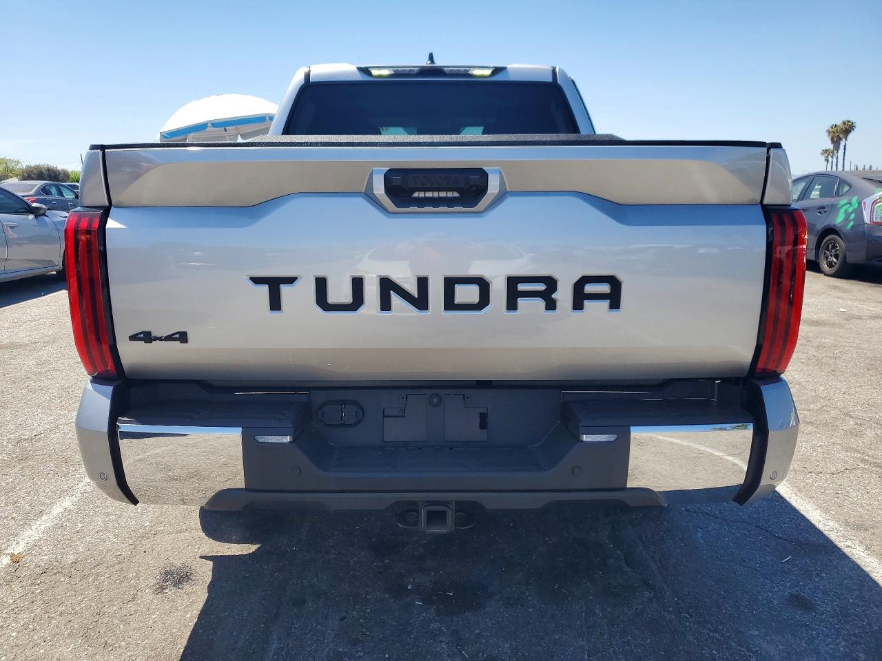 Toyota Tundra Sr5