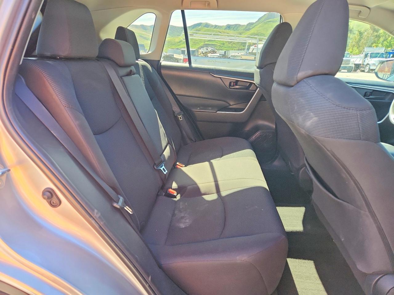 Toyota RAV4 Le