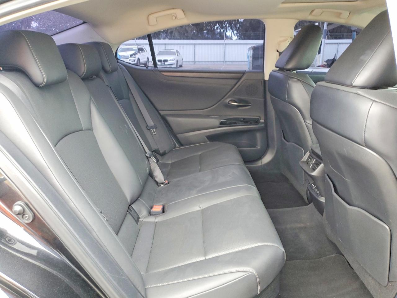 Lexus Es Base