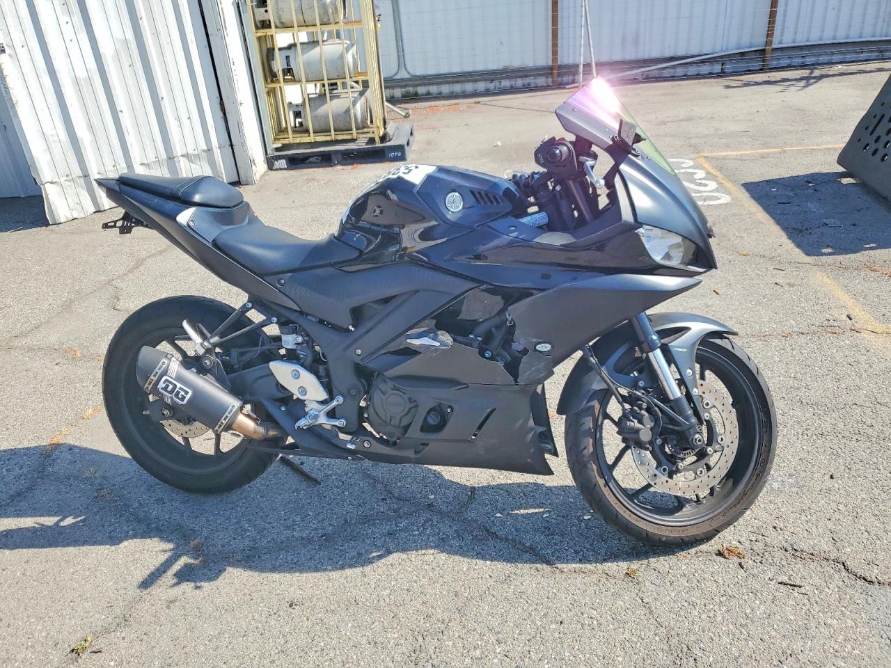 Salvage Yamaha Yzf600 Image