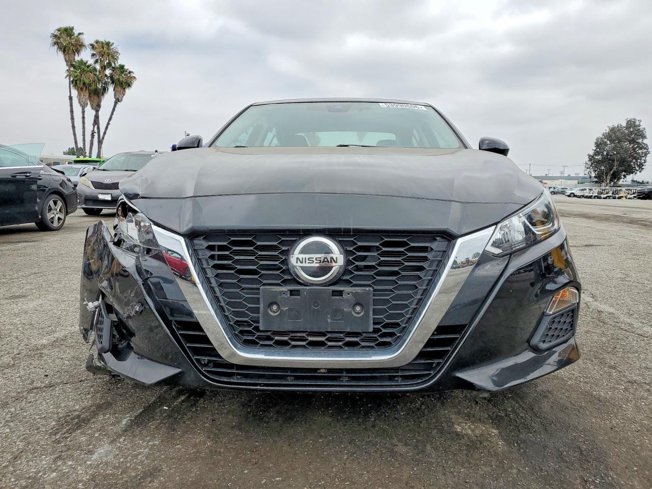 Nissan Altima S