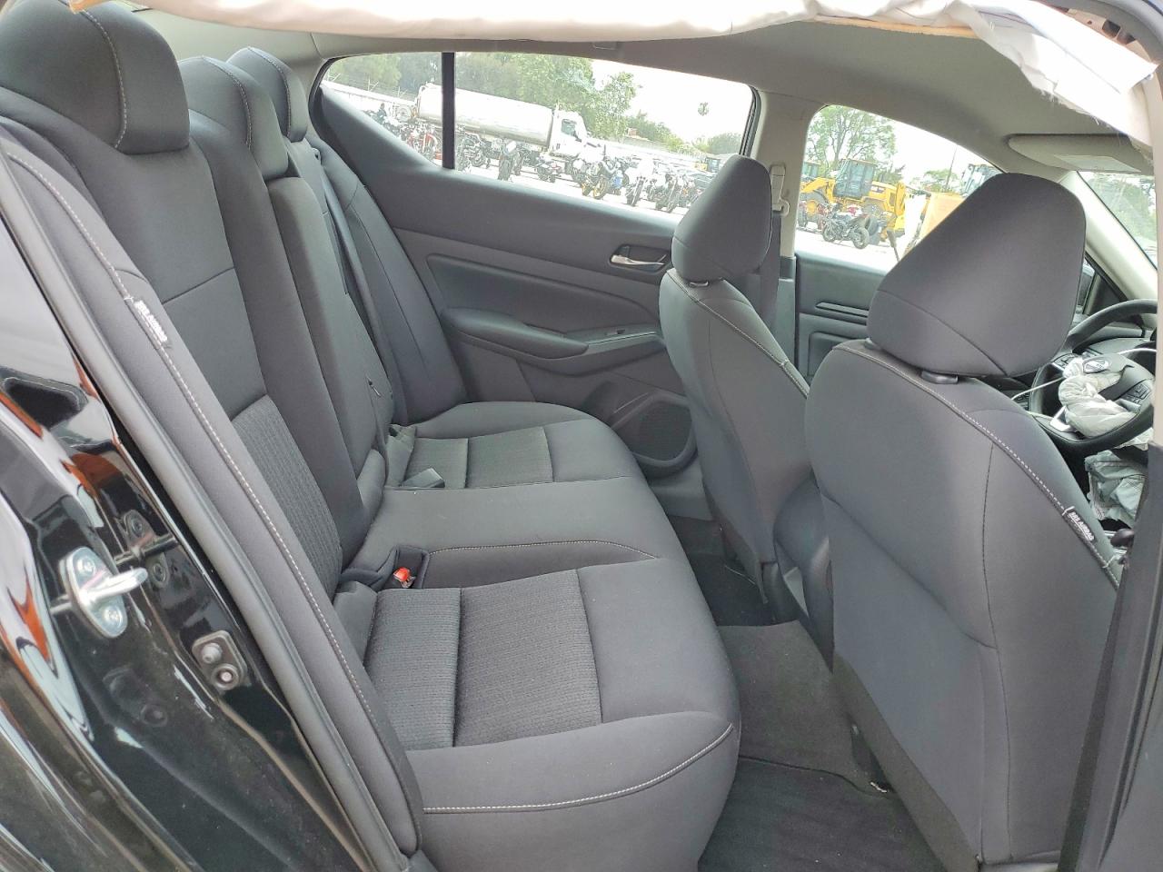 Nissan Altima S