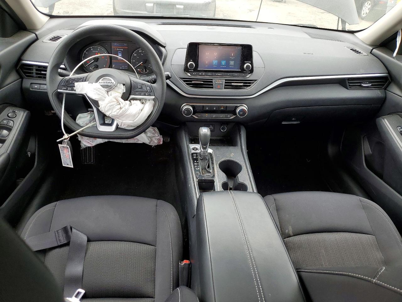 Nissan Altima S